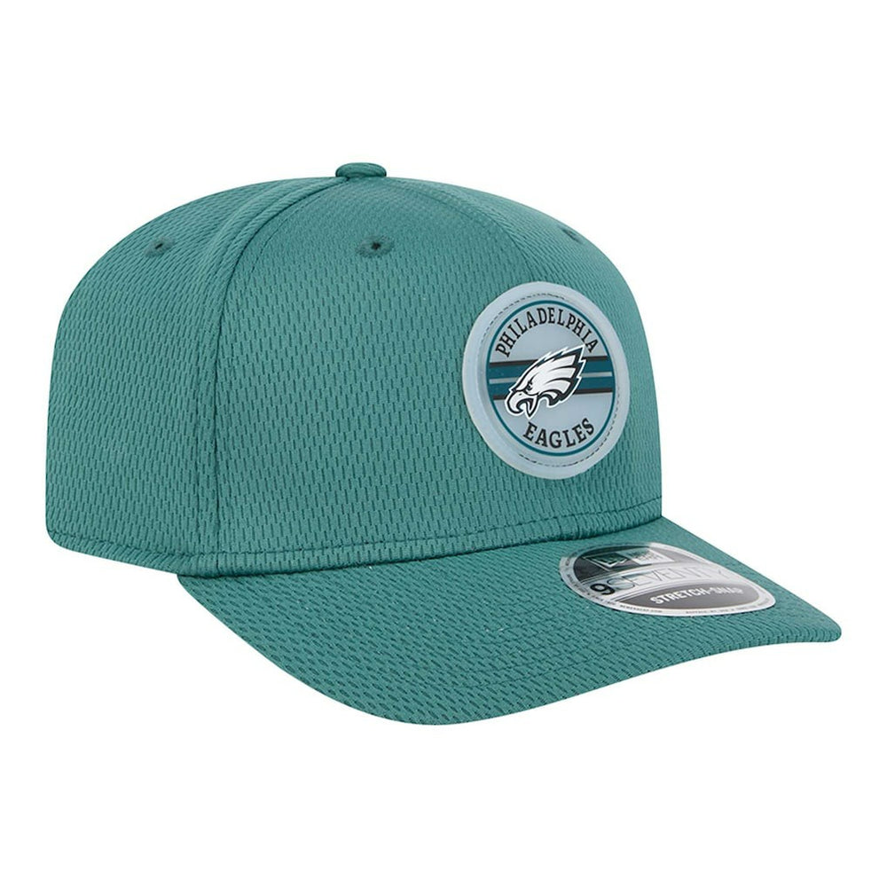 Philadelphia Eagles New Era Adventure Patched 9SEVENTY Stretch-Snap Adjustable Hat