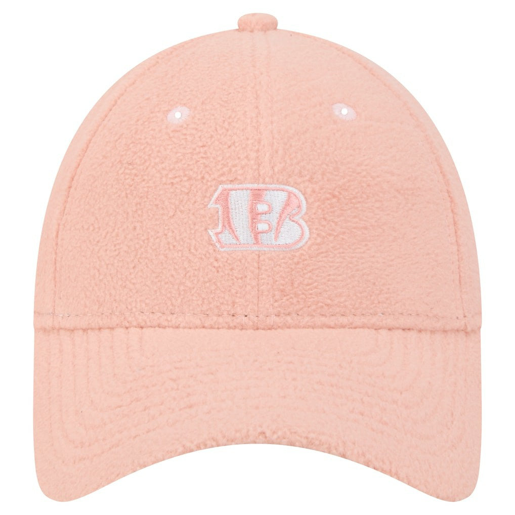 Cincinnati Bengals New Era Women's Cozy Sherpa 9FORTY Adjustable Hat