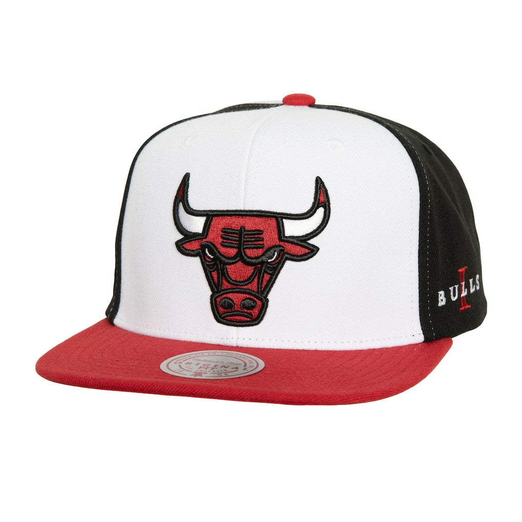 Chicago Bulls Core Snapback Hat On Sale
