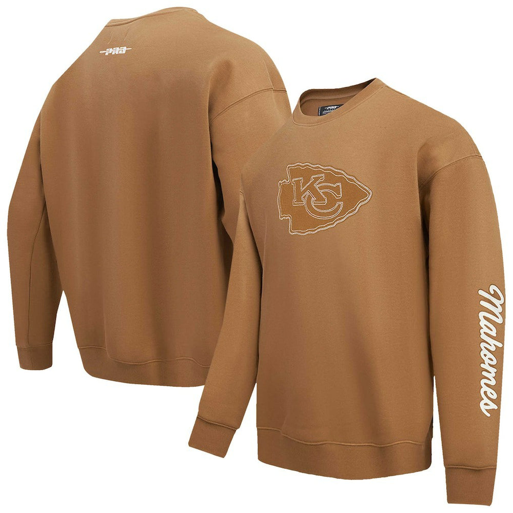 Kansas City Chiefs  Patrick Mahomes  Pro Standard Pullover Crewneck Sweatshirt
