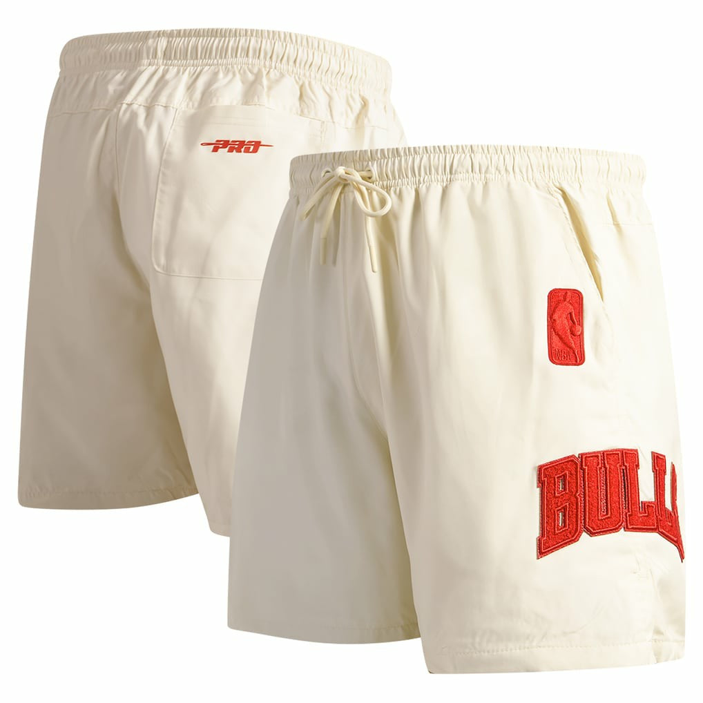Chicago Bulls Pro Standard Triple Tonal Woven Shorts On Sale