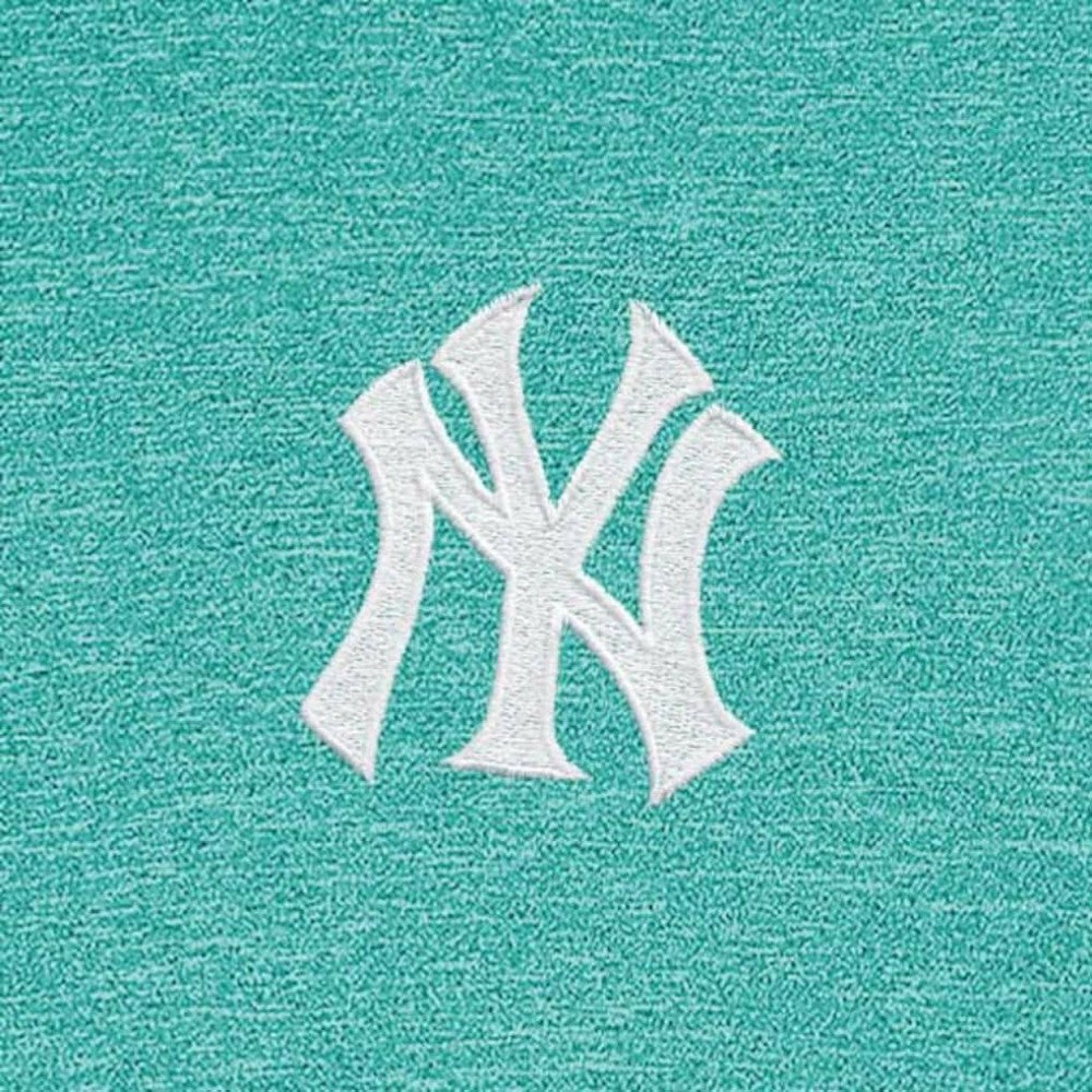 New York Yankees Antigua Hunk Quarter-Zip Top | MLB Online
