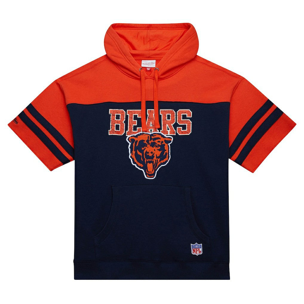 Chicago Bears Mitchell & Ness Off Field Vintage Logo Short Sleeve Pullover Hoodie