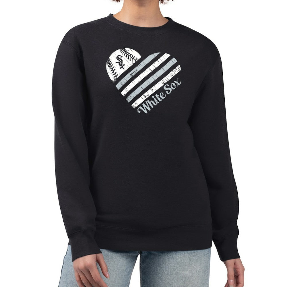 Chicago White Sox G-III 4Her by Carl Banks Women's Heart Logo Fleece Pullover Sweatshirt | MLB Sale