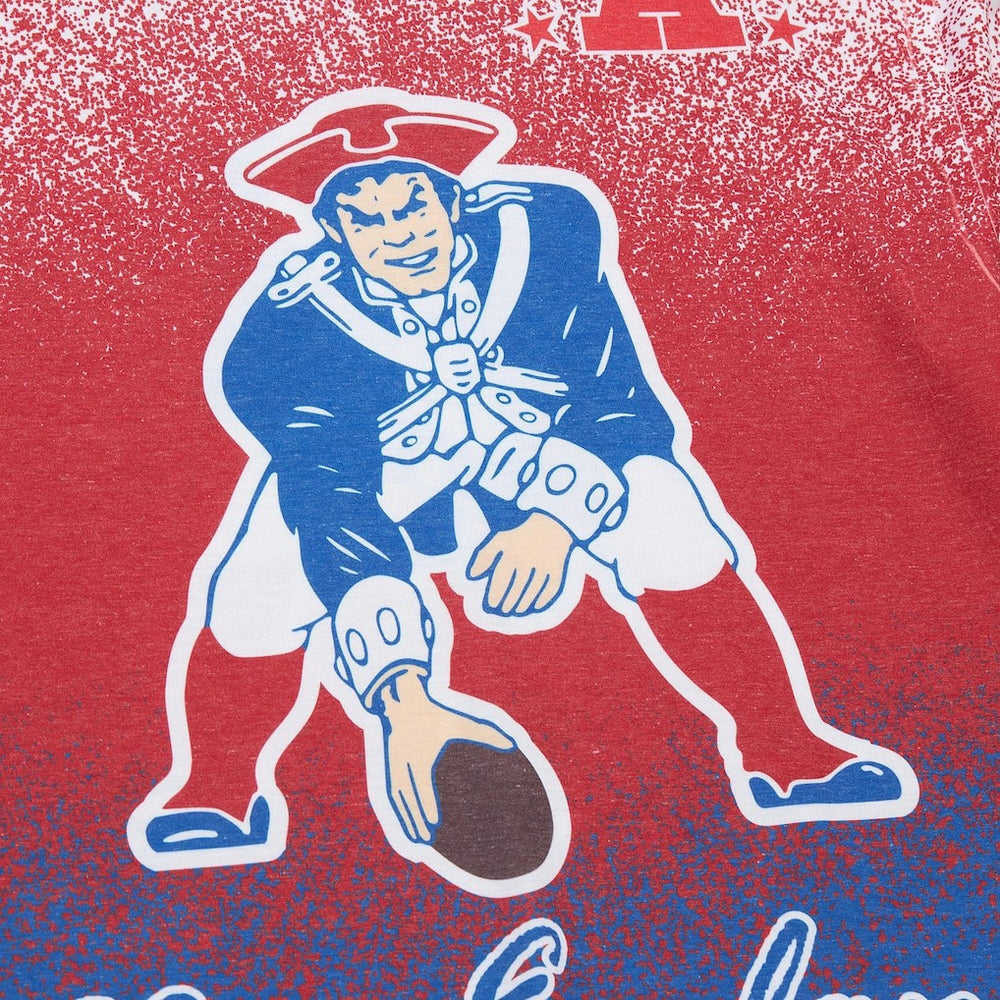 New England Patriots Mitchell & Ness Team Burst Vintage Logo T-Shirt