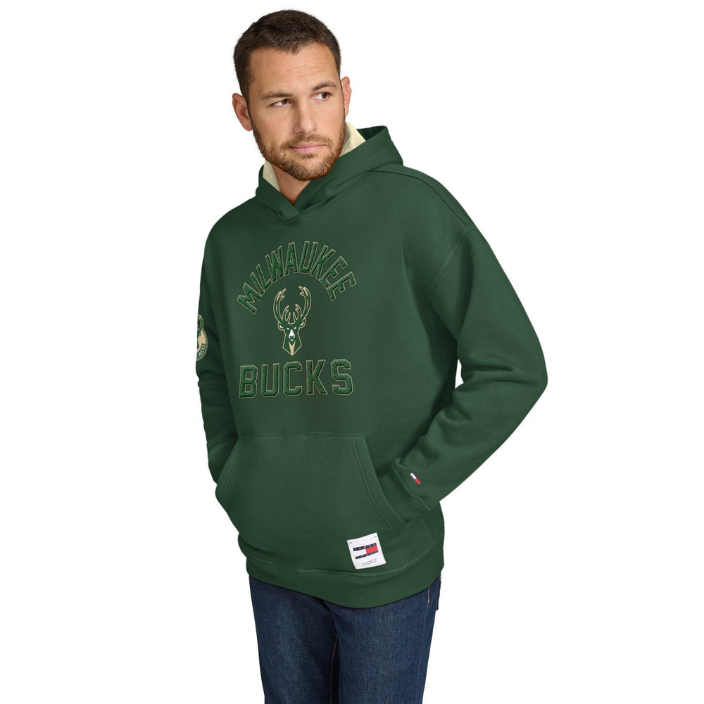Milwaukee Bucks Tommy Jeans Sebastian Pullover Hoodie Outlet