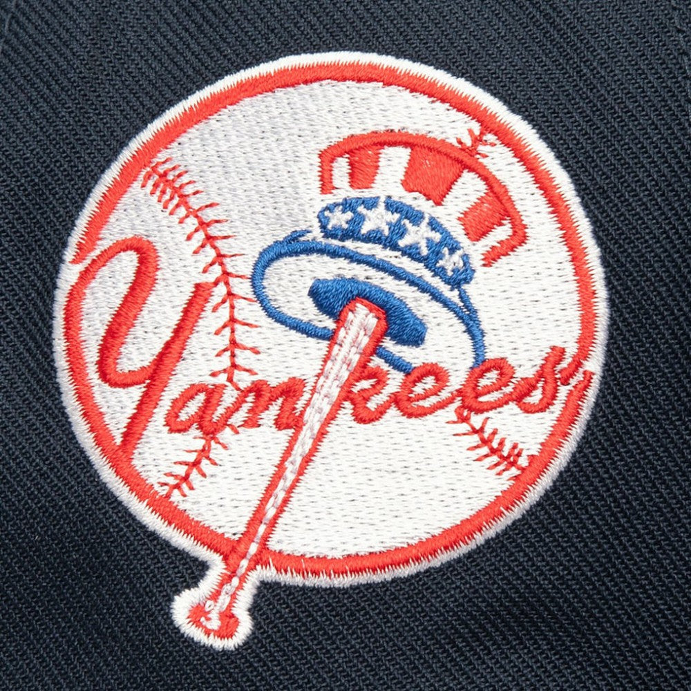 New York Yankees Mitchell & Ness Double Up Snapback Hat | MLB Shop