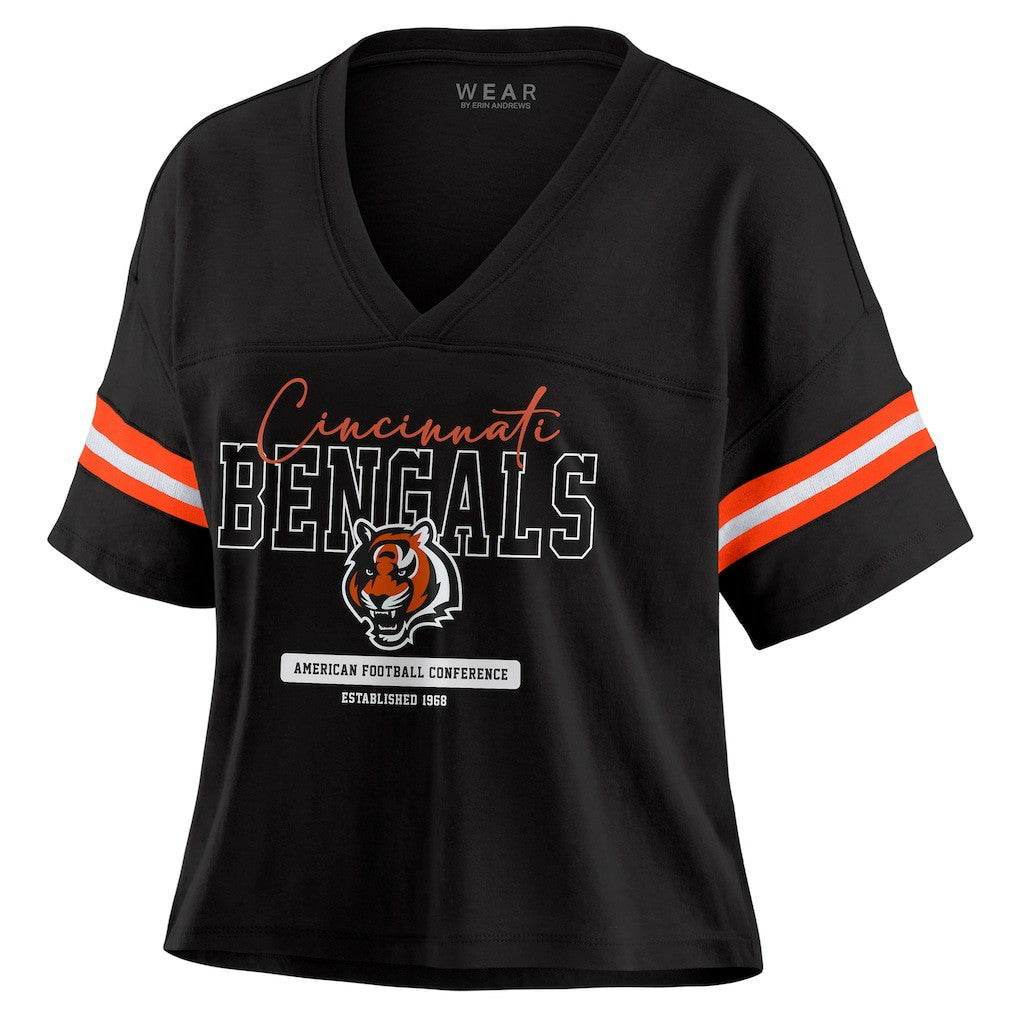 Cincinnati Bengals  WEAR by Erin Andrews Women's Color Block Boxy Modest Crop V-Neck T-Shirt