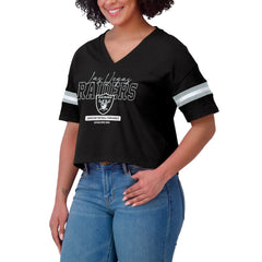 Las Vegas Raiders  WEAR by Erin Andrews Women's Color Block Boxy Modest Crop V-Neck T-Shirt