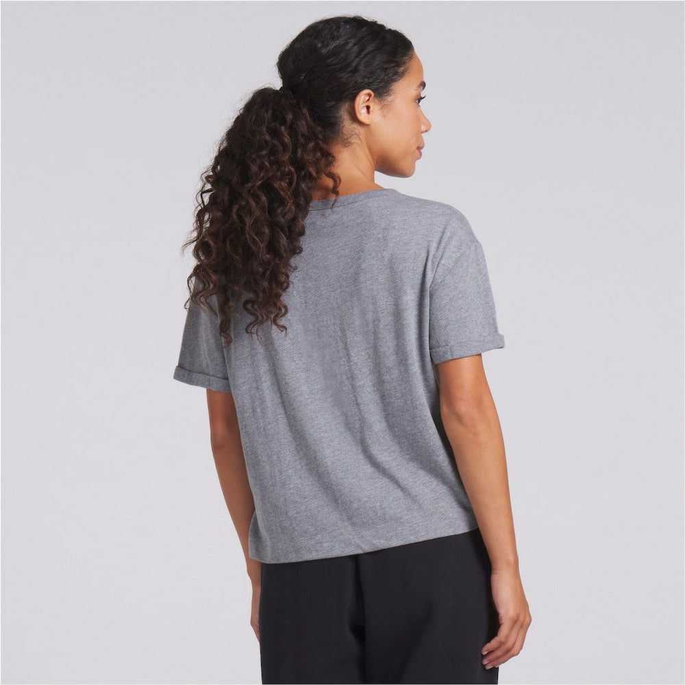 Pittsburgh Steelers Fanatics Women's Swing Pass Tri-Blend Boxy T-Shirt