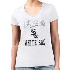 Chicago White Sox G-III 4Her by Carl Banks Women's Super-Slim Fit Lightweight Team Logo Graphic V-Neck T-Shirt | MLB Sale