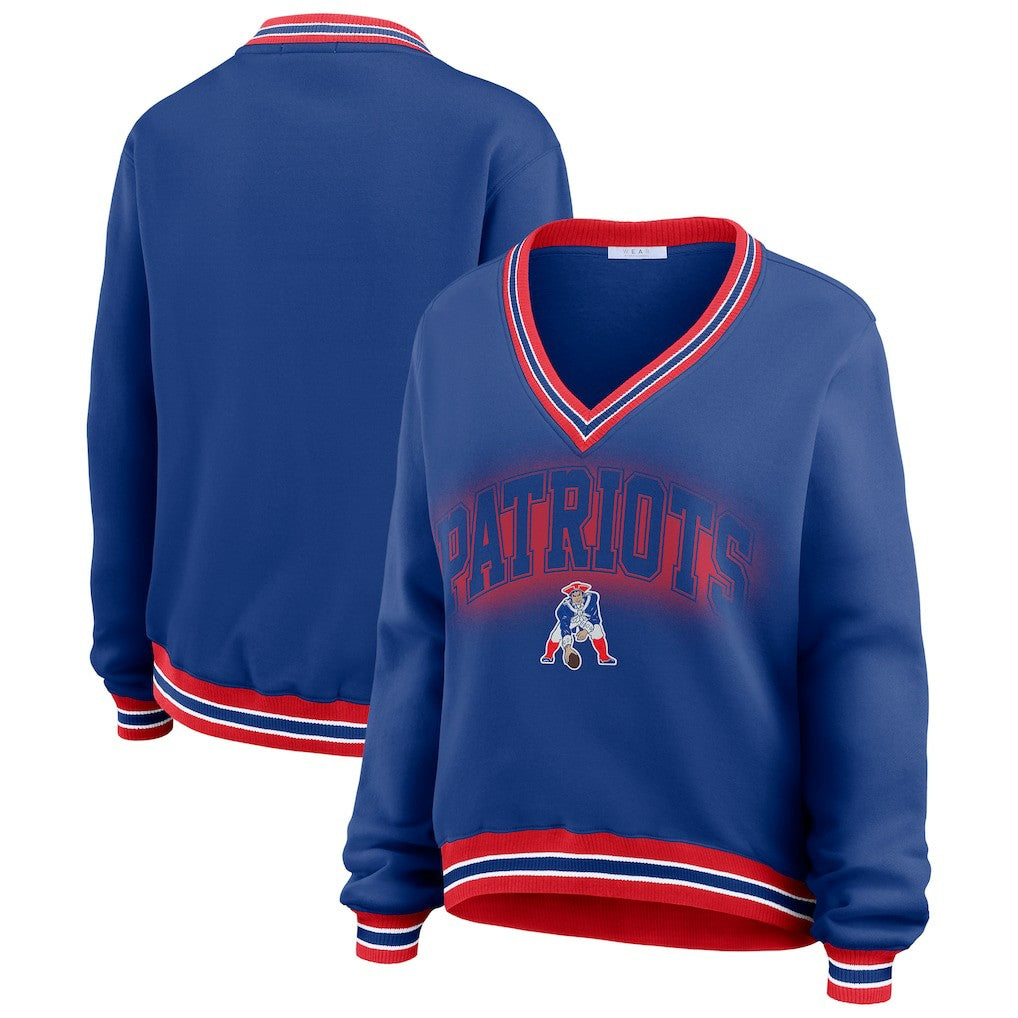 New England Patriots  WEAR by Erin Andrews Women's Oversized Long Sleeve V-Neck Sweatshirt