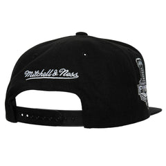 Tampa Bay Lightning Mitchell & Ness Core Top Spot Snapback Hat Online