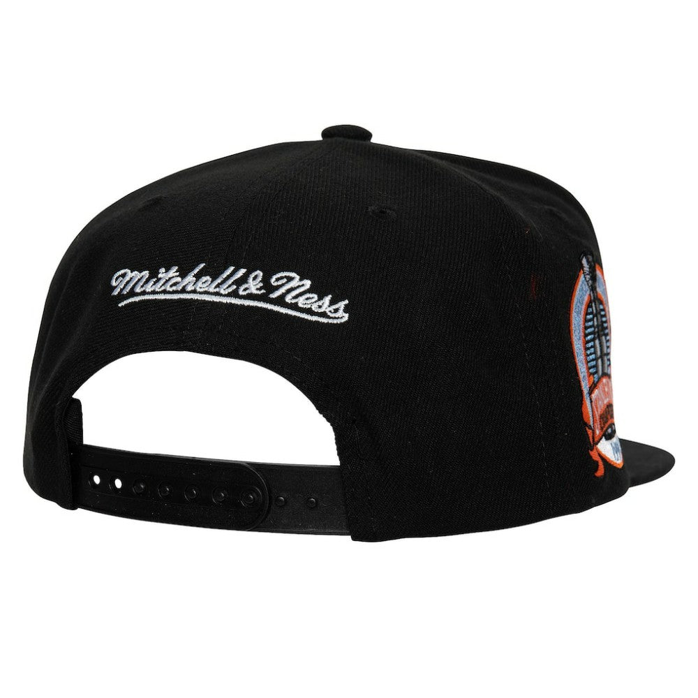 New York Rangers Mitchell & Ness Core Top Spot Snapback Hat On Sale