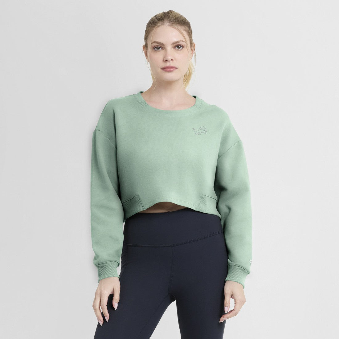 Detroit Lions Fanatics Women's Studio Tri-Blend Cropped Pullover Sweatshirt