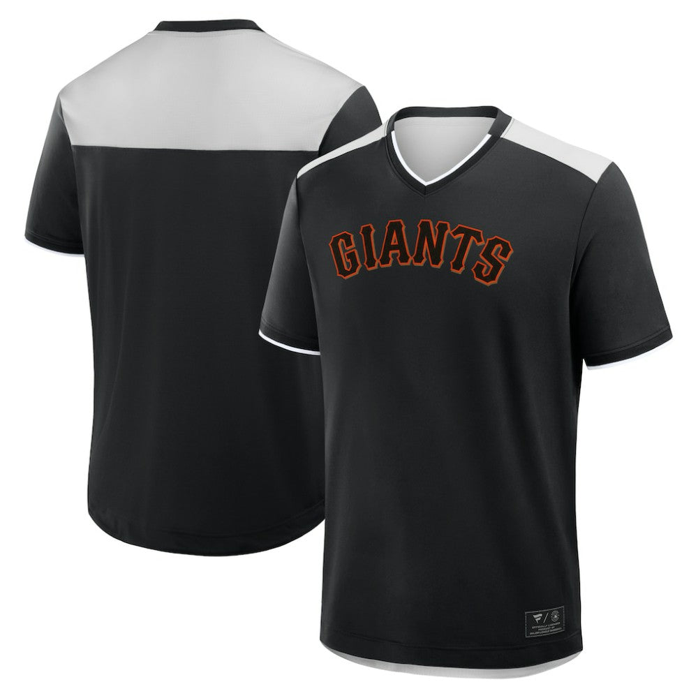 San Francisco Giants Fanatics Walk Off V-Neck T-Shirt | MLB Discount