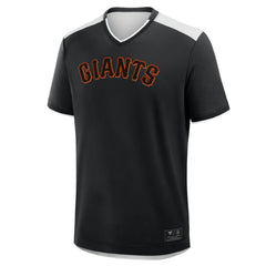 San Francisco Giants Fanatics Walk Off V-Neck T-Shirt | MLB Discount