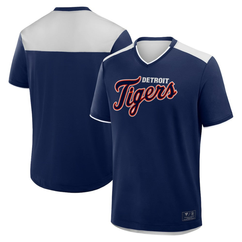 Detroit Tigers Fanatics Walk Off V-Neck T-Shirt | MLB New