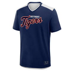 Detroit Tigers Fanatics Walk Off V-Neck T-Shirt | MLB New
