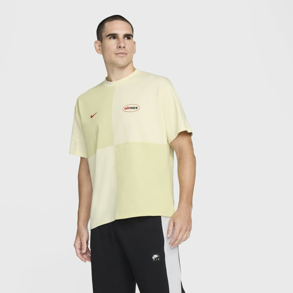 Liverpool Premium Air Max T-Shirt White - Nike