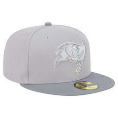 Tampa Bay Buccaneers New Era Iron Cloud 59FIFTY Fitted Hat