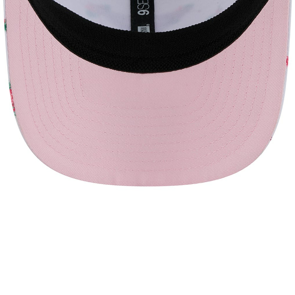 Dallas Cowboys New Era Adventure Flamingo Pattern 9SEVENTY Stretch-Snap Hat