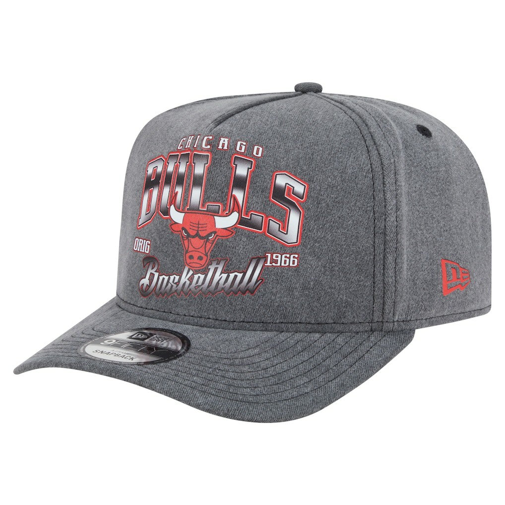 Chicago Bulls Throwback Washed Pre-Curved 9FIFTY Snapback Hat On Sale