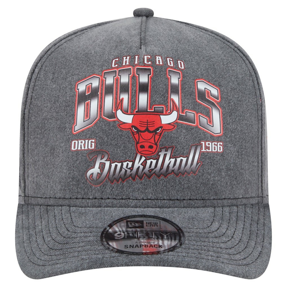 Chicago Bulls Throwback Washed Pre-Curved 9FIFTY Snapback Hat On Sale