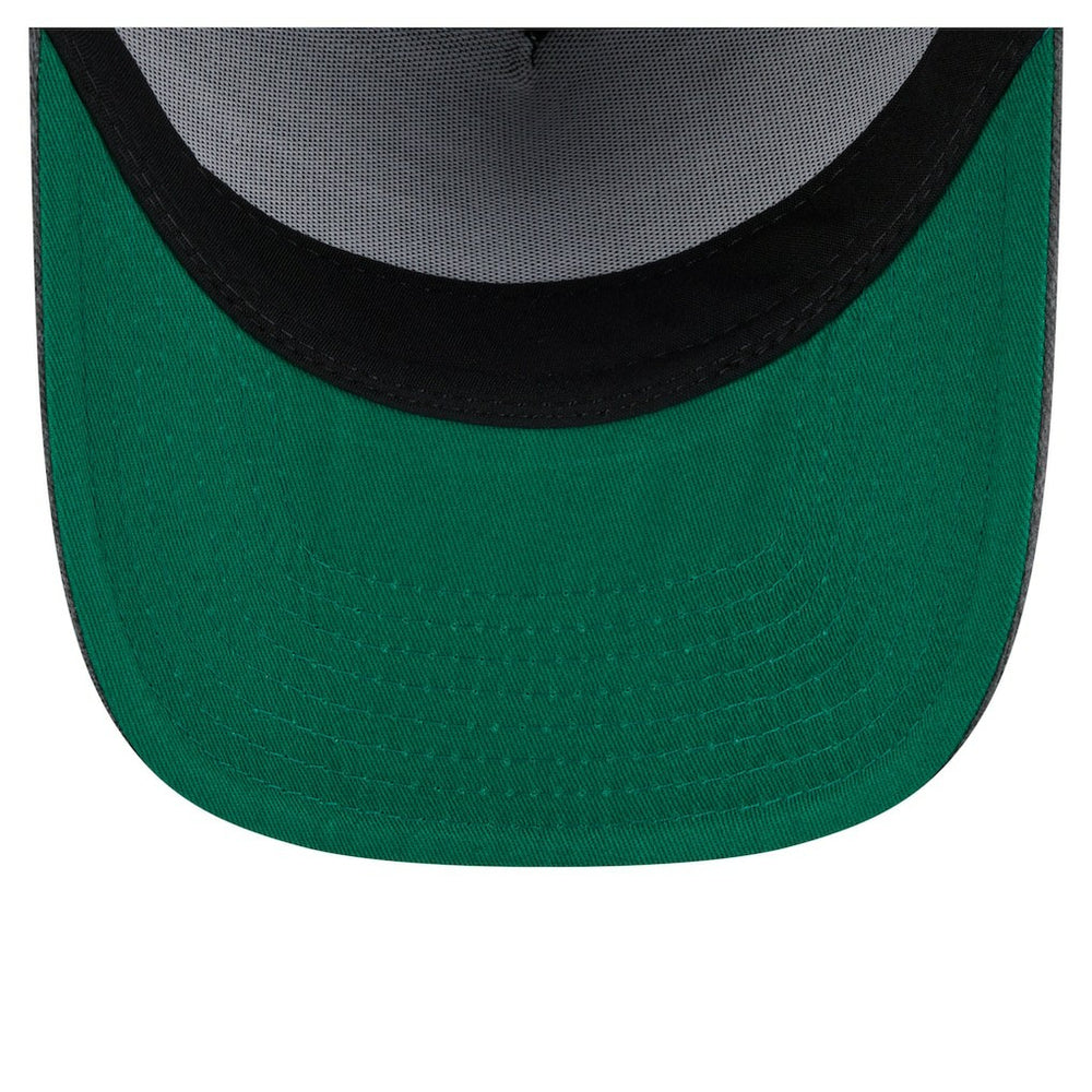 Chicago Bulls Throwback Washed Pre-Curved 9FIFTY Snapback Hat On Sale