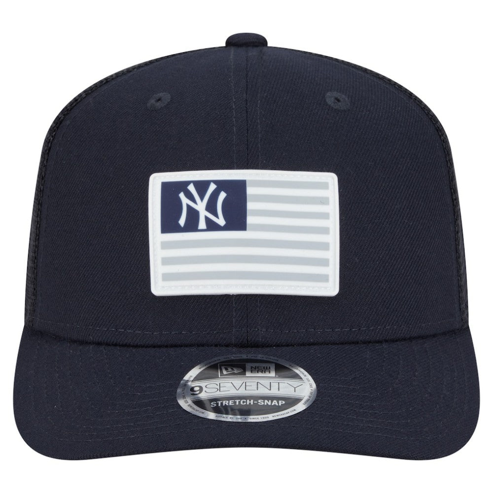 New York Yankees New Era Flag 9SEVENTY Stretch-Snap Hat | MLB New