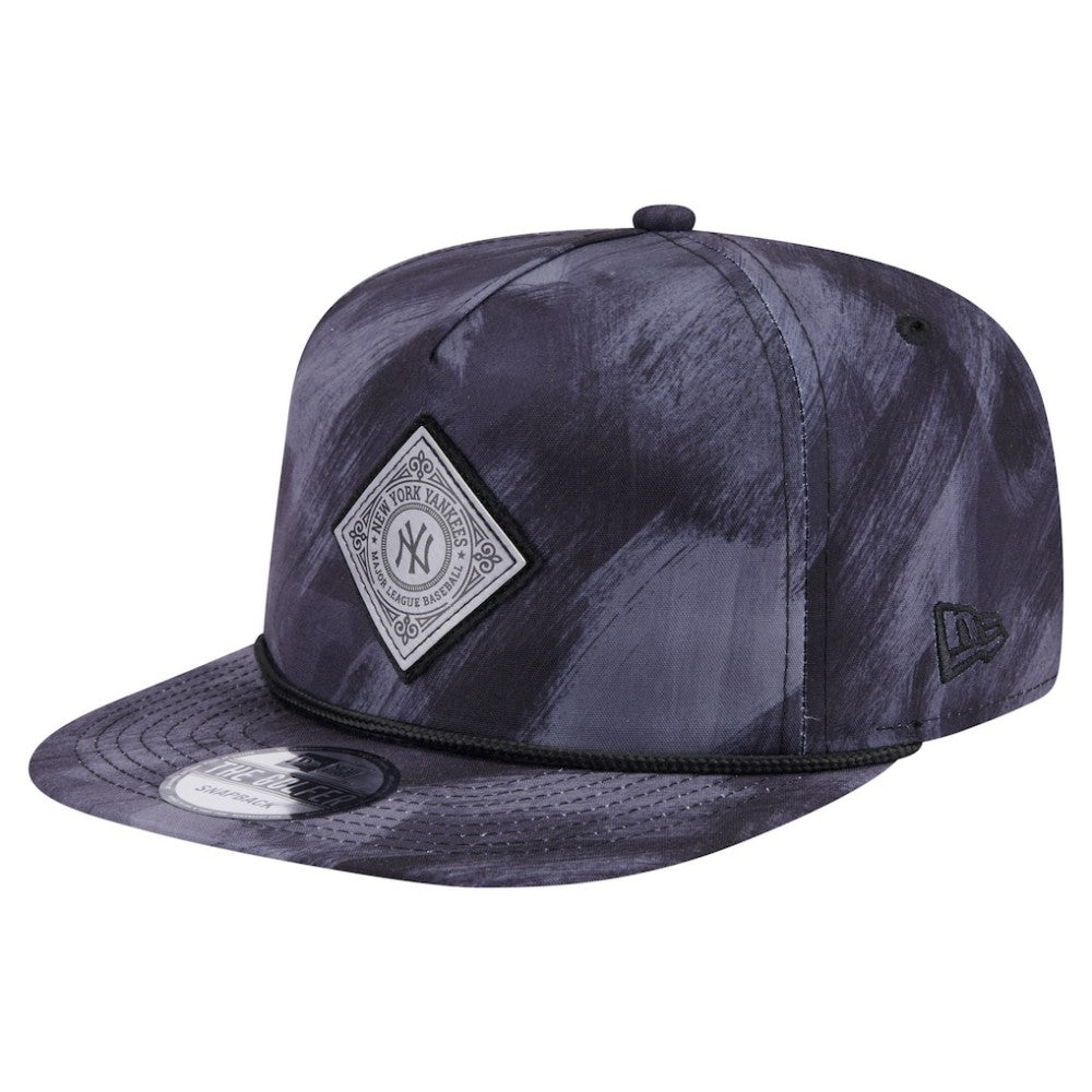 New York Yankees New Era Printed Golfer Snapback Hat | MLB Outlet