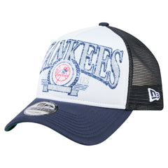 New York Yankees New Era Distressed 9FORTY A-Frame Adjustable Trucker Hat | MLB Outlet