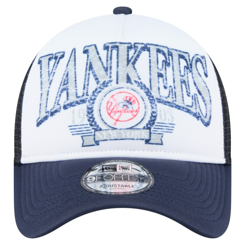 New York Yankees New Era Distressed 9FORTY A-Frame Adjustable Trucker Hat | MLB Outlet