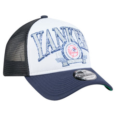 New York Yankees New Era Distressed 9FORTY A-Frame Adjustable Trucker Hat | MLB Outlet