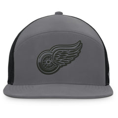 Detroit Red Wings Fanatics Fairweather Adjustable Hat On Sale