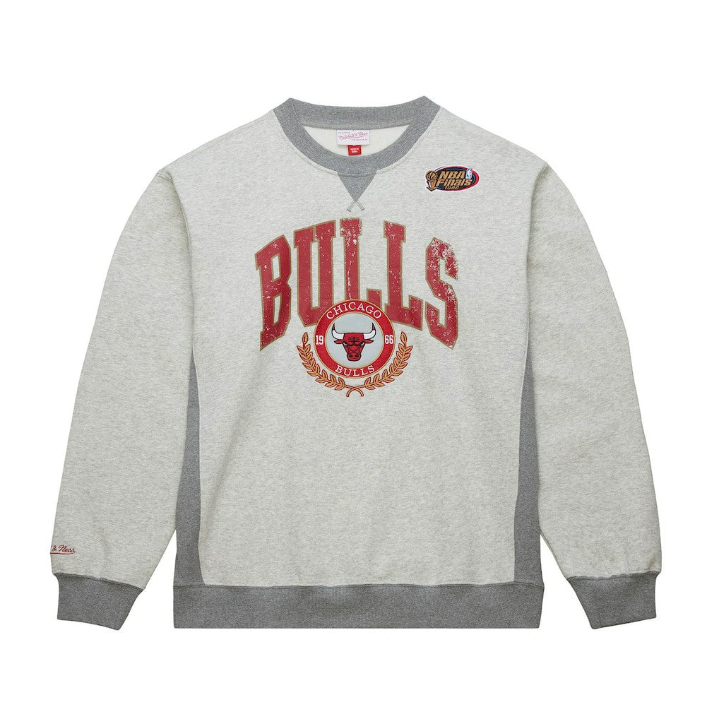 Chicago Bulls Vintage Logo Pullover Sweatshirt On Sale