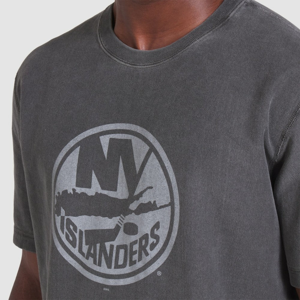 New York Islanders Fanatics Made in Canada T-Shirt For Sale