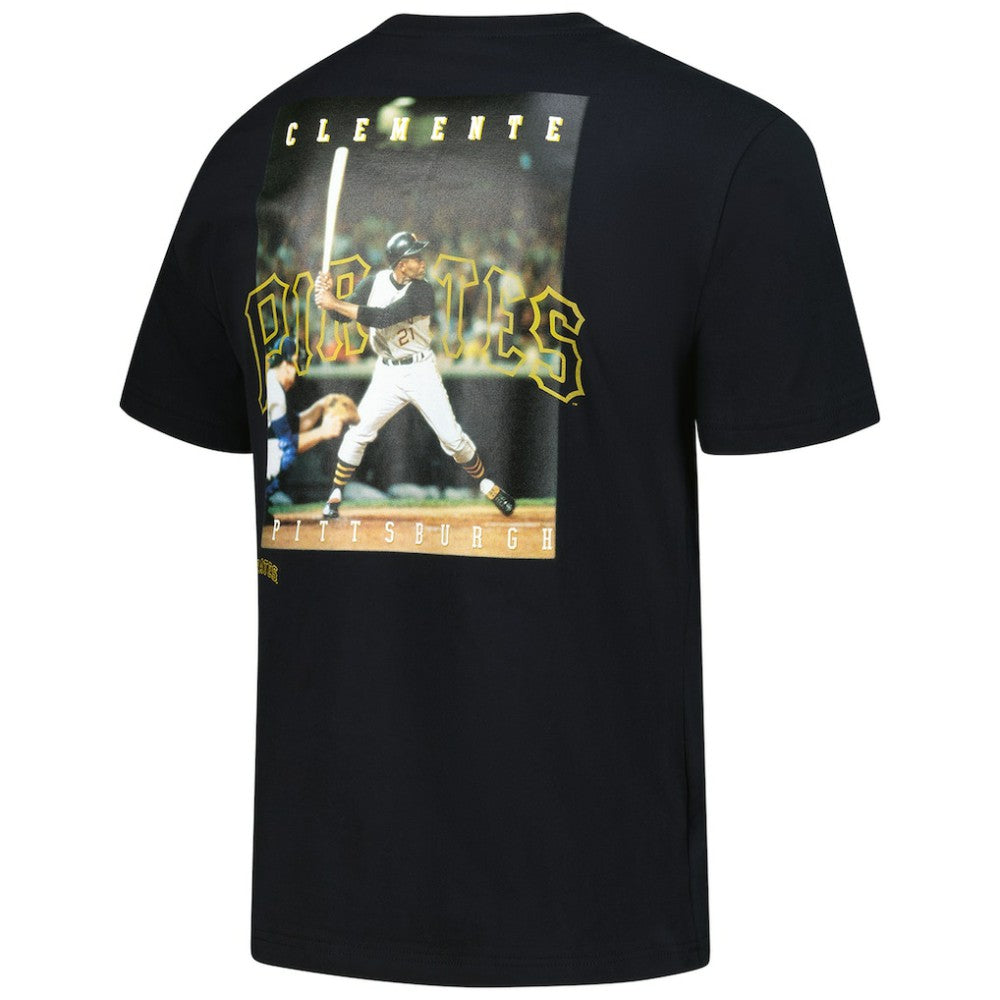 Roberto Clemente Pittsburgh Pirates Mitchell & Ness Legends Collection Vintage Logo T-Shirt | MLB Discount