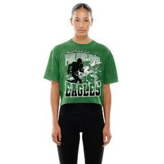Philadelphia Eagles New Era Women's Cropped Boxy Sport Classics Mineral Wash T-Shirt