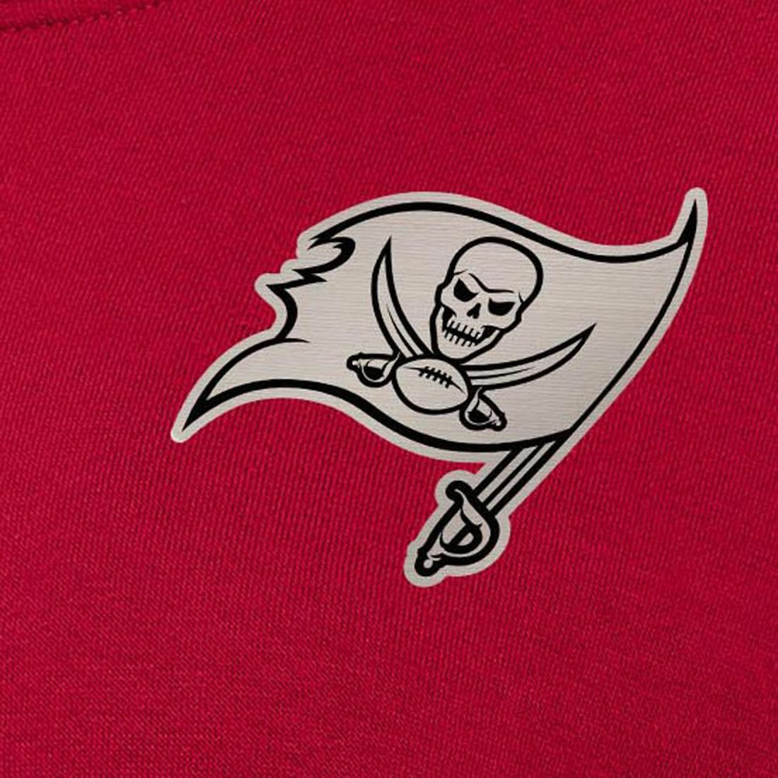 Tampa Bay Buccaneers  Antigua Women's Victory Pullover Sweatshirt