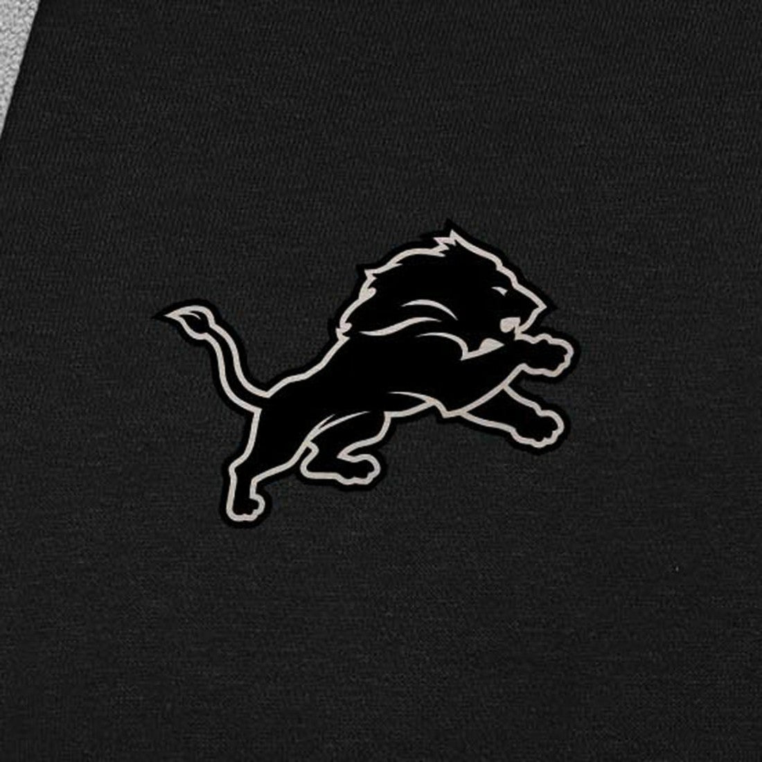 Detroit Lions  Antigua Brushed Carbon Victory Pullover Hoodie
