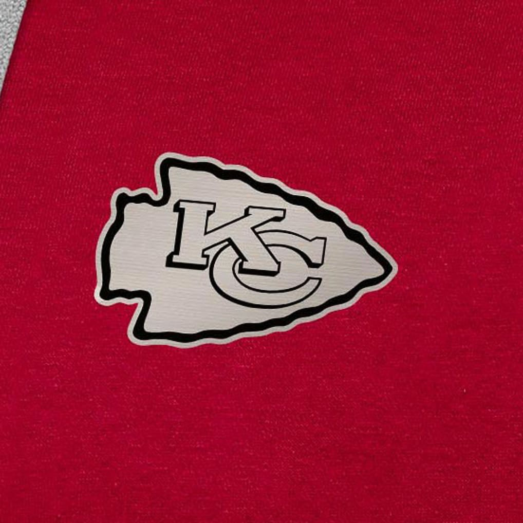 Kansas City Chiefs  Antigua Brushed Carbon Victory Pullover Hoodie