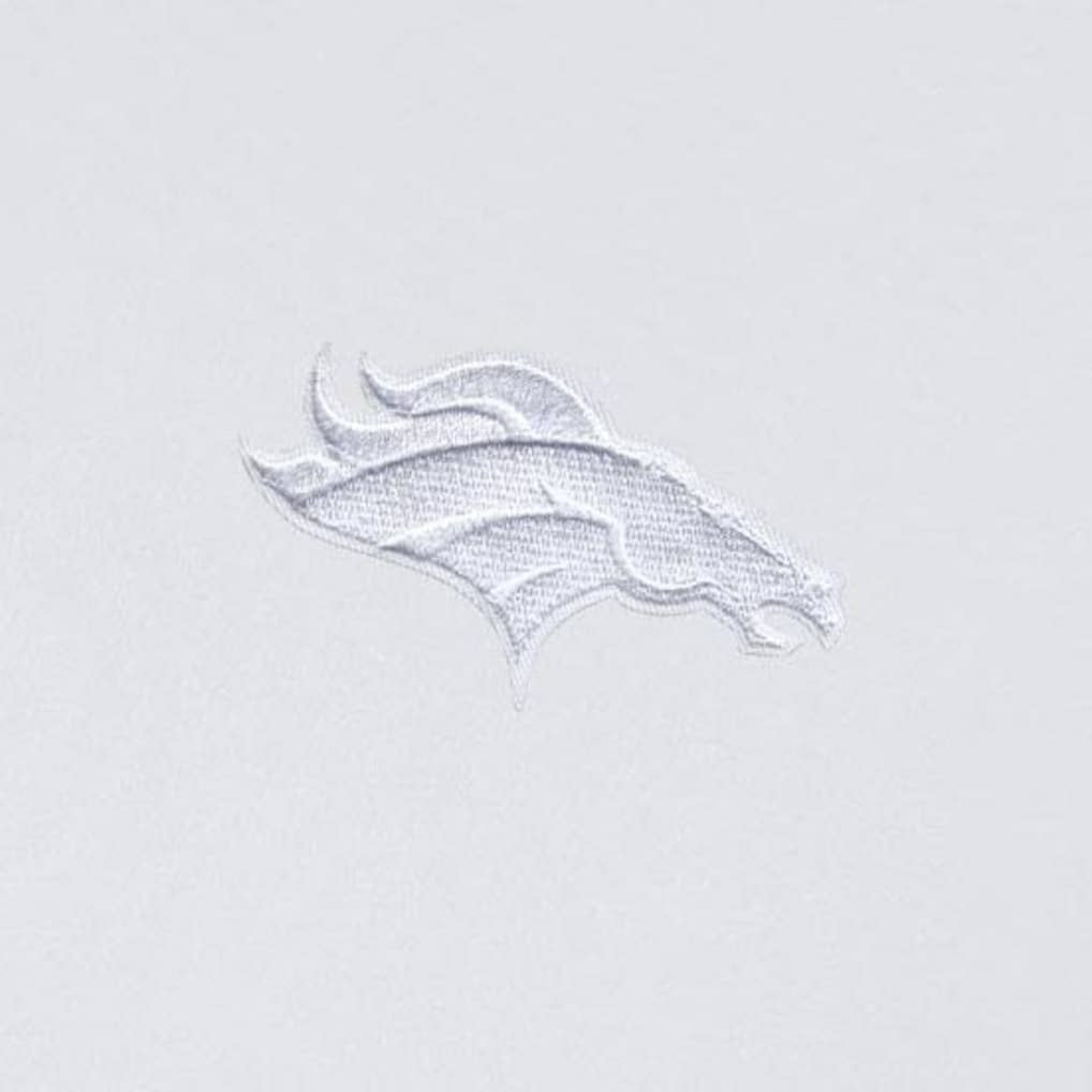 Denver Broncos  Antigua Intent Quarter-Zip Jacket