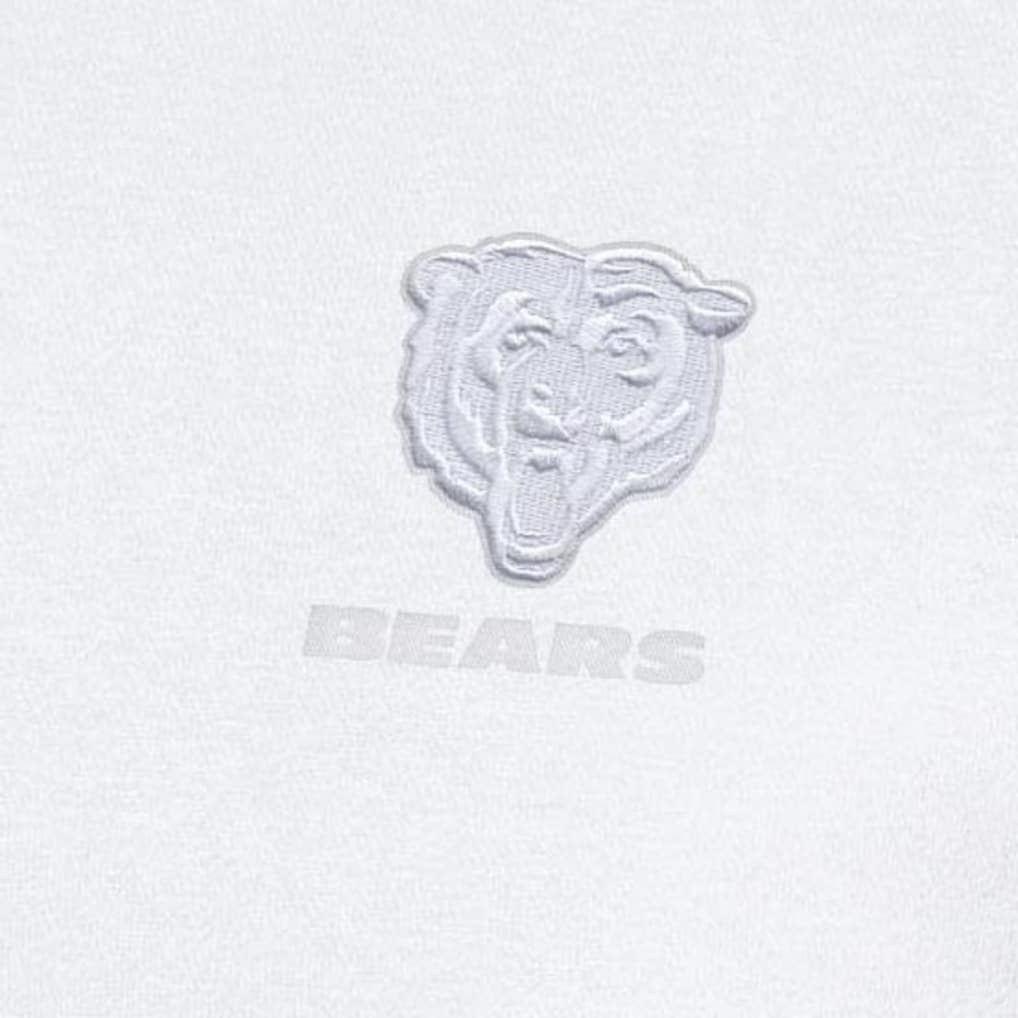 Chicago Bears  Antigua Victory Quarter-Zip Top