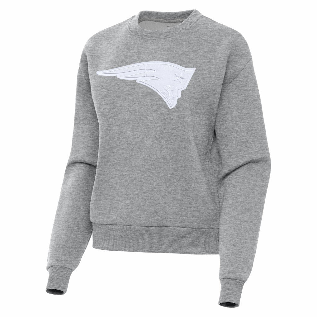 New England Patriots  Antigua Women's Victory Pullover Sweatshirt