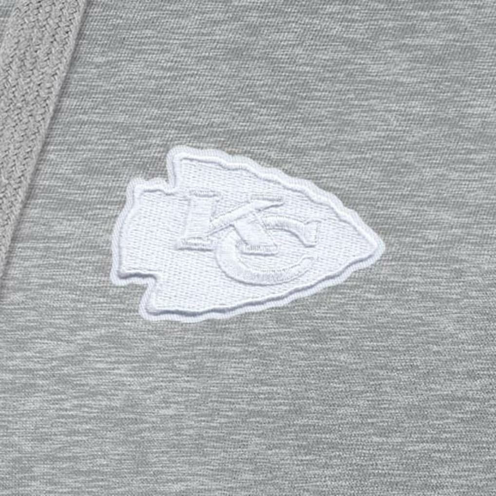 Kansas City Chiefs  Antigua Women's Victory Pullover Hoodie