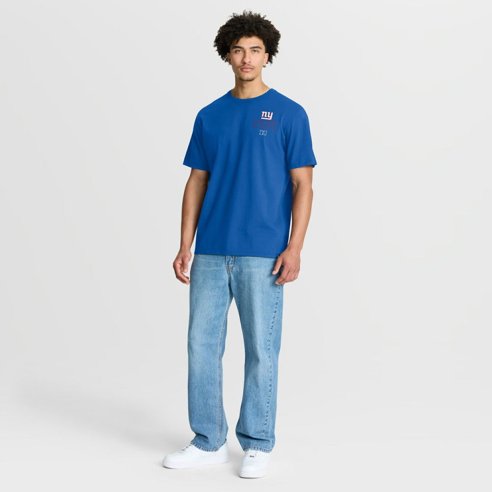 New York Giants Fanatics Passing Pocket Legacy T-Shirt