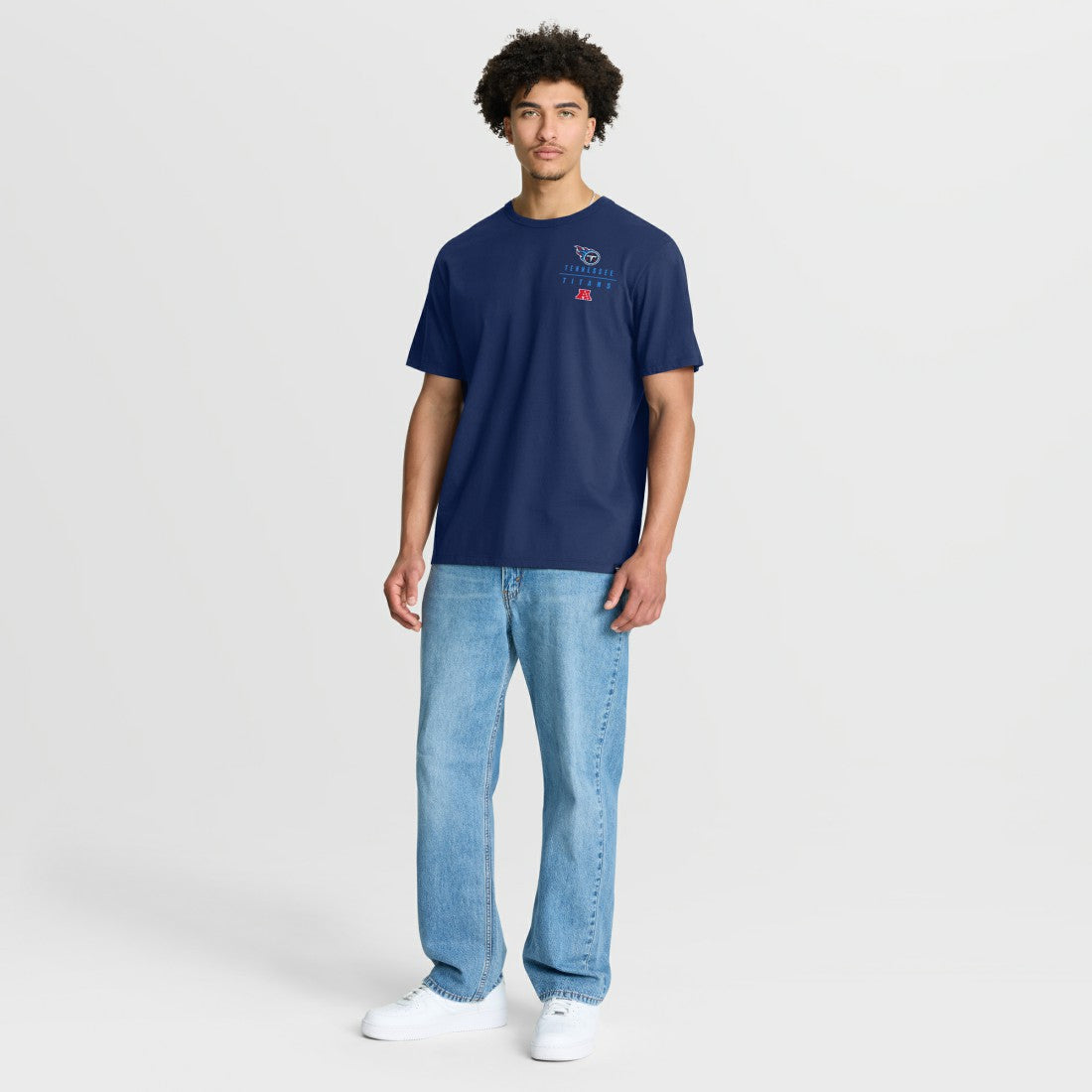 Tennessee Titans Fanatics Passing Pocket Legacy T-Shirt