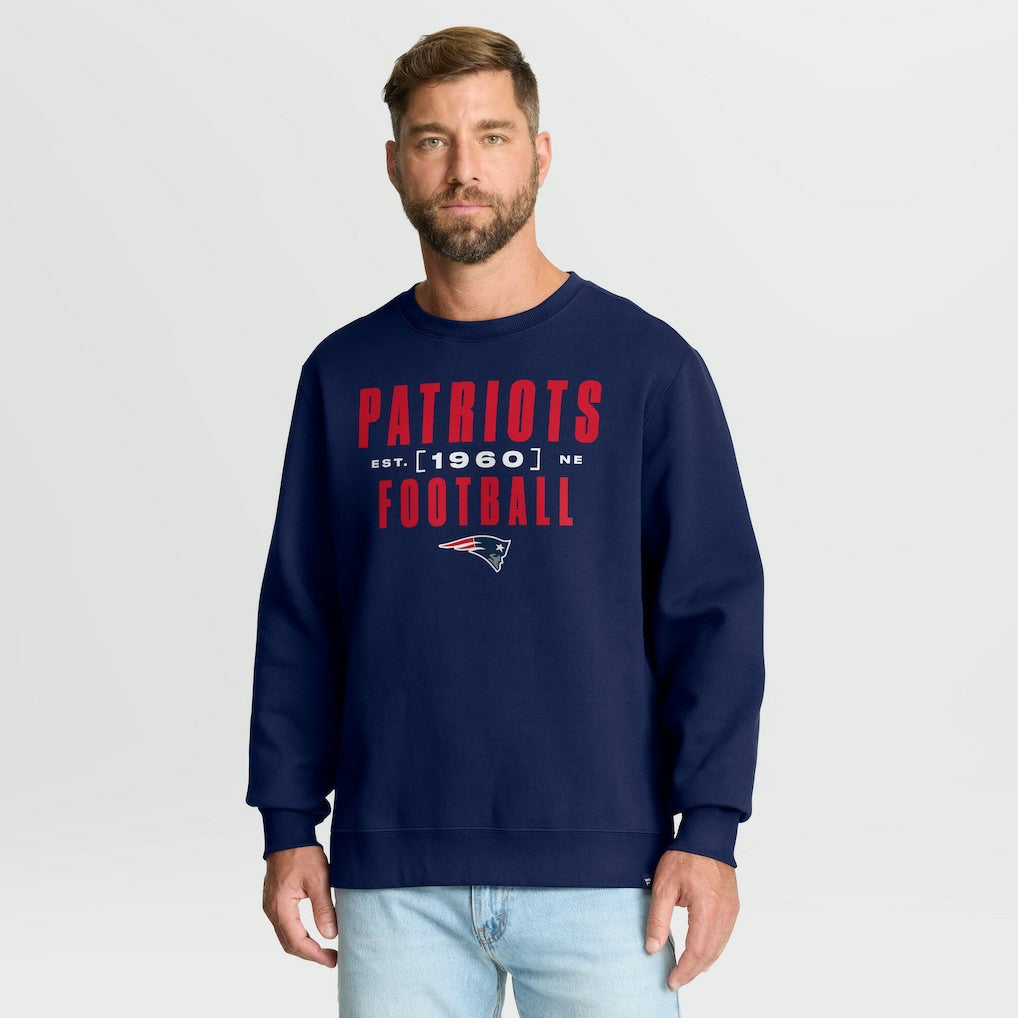 New England Patriots Fanatics Powerful Throw Legacy Pullover Sweatshirt