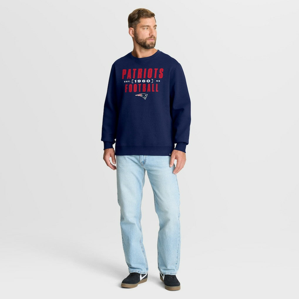 New England Patriots Fanatics Powerful Throw Legacy Pullover Sweatshirt